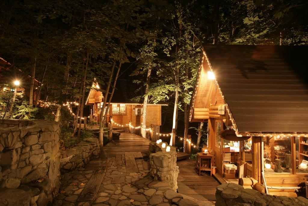 Shin Furano Prince Hotel Nakafurano Exterior foto The Village at Big Sur