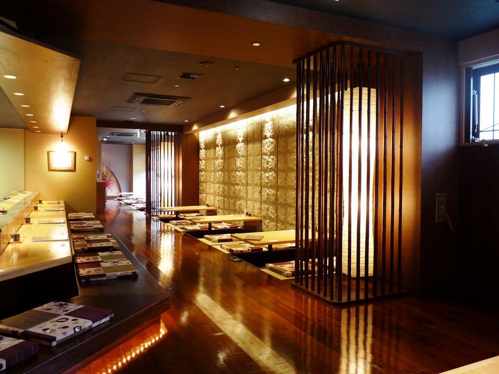 Shin Furano Prince Hotel Nakafurano Exterior foto Interior of a restaurant in Tokyo