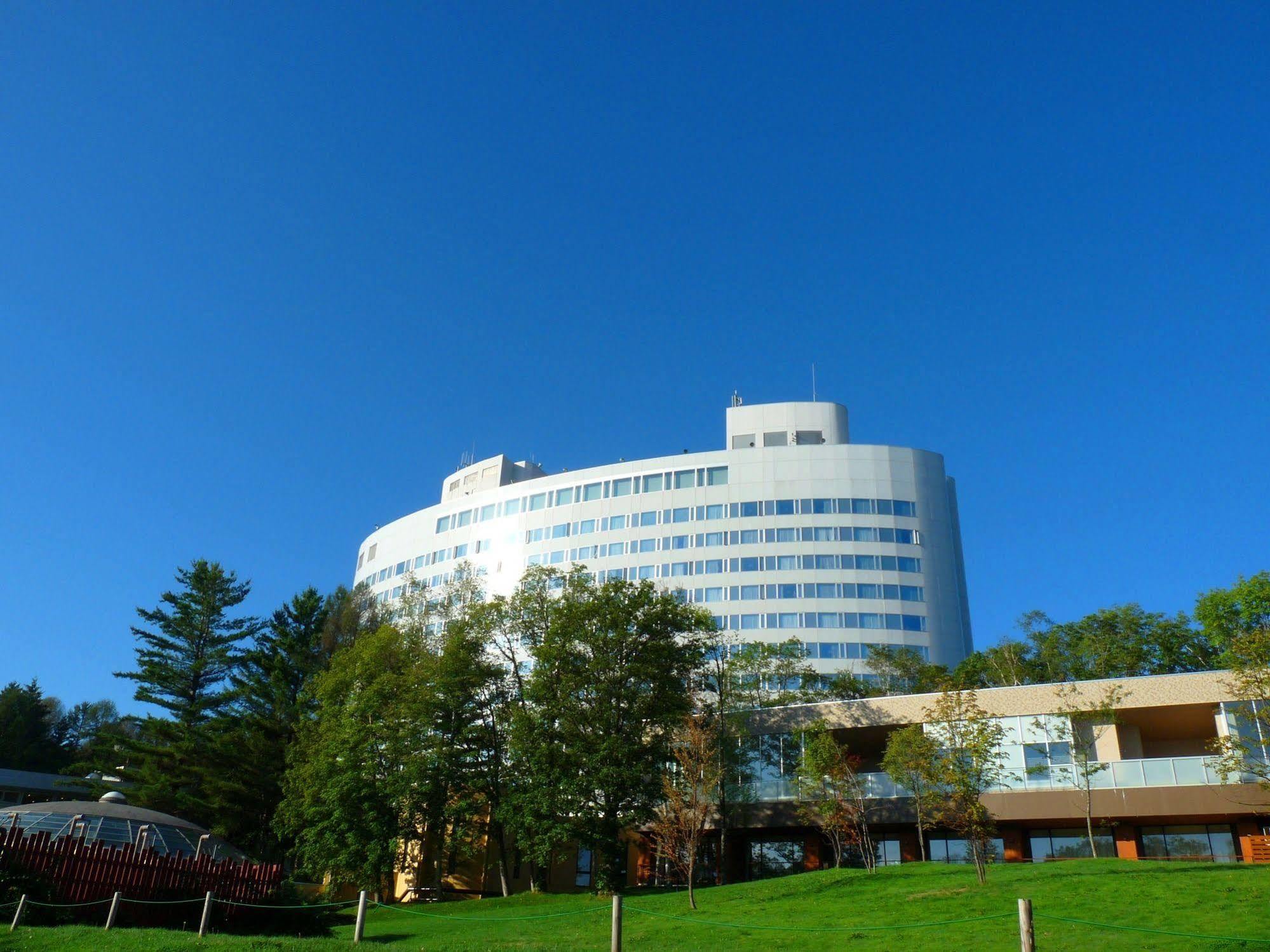 Shin Furano Prince Hotel Nakafurano Exterior foto Sapporo Graduate School of Medicine
