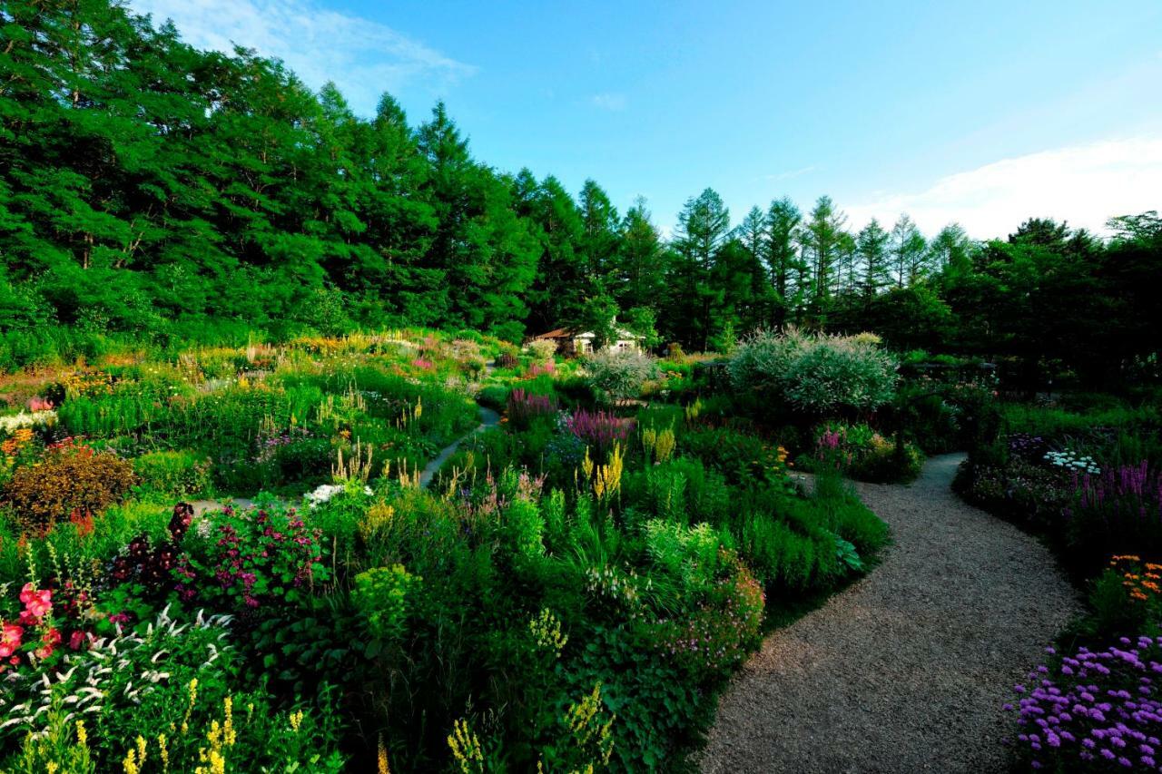 Shin Furano Prince Hotel Nakafurano Exterior foto The New Perennial Garden